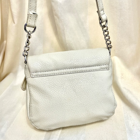 Kenneth Cole Cross Body Bag - Picture 3 of 7